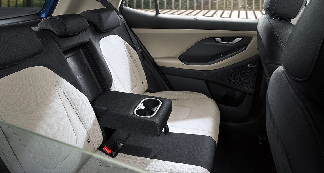 creta su2 design interior black gray two tone pc
